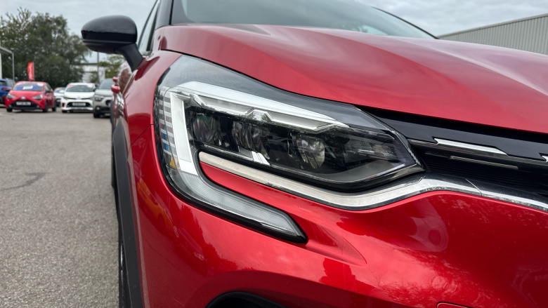 Renault Captur 1.0 TCE 100 Iconic 5dr Petrol Hatchback